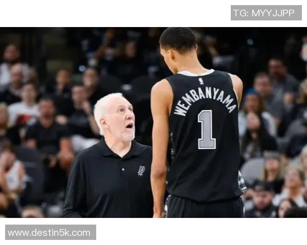 波波维奇与足球明星的跨界合作与体育精神的碰撞探讨