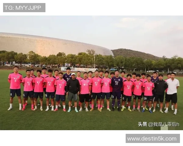 上海篮球队意识变革引发热议助力球队新篇章的探索与发展